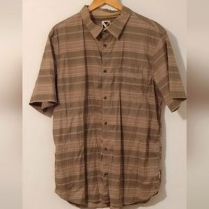 Voyager. XL. Brown/green button down.